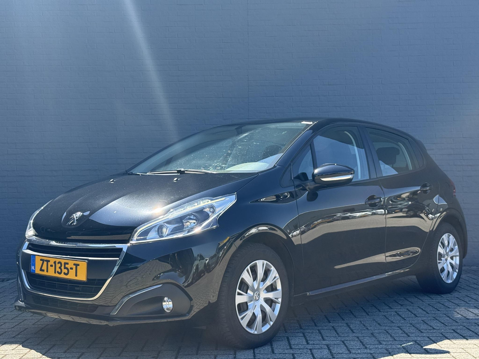 Peugeot 208 1.2 PureTech Blue Lease Active